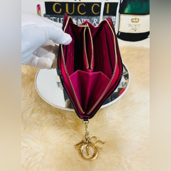 💎CHRISTIAN DIOR CAVIAR Bicolor Zippy Long Wallet w/ Dior Charm & COA - Picture 6 of 17